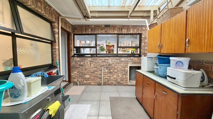 4 Bedroom Property for Sale in The Palms Western Cape